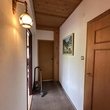 Cozy With A Private Yard דירה